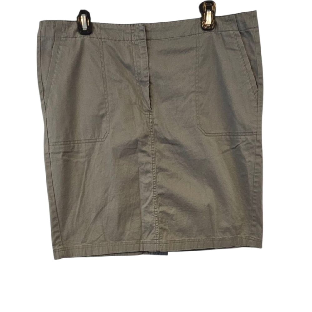 3/$25 J.Jill Size 16 Skirt with Pockets Green